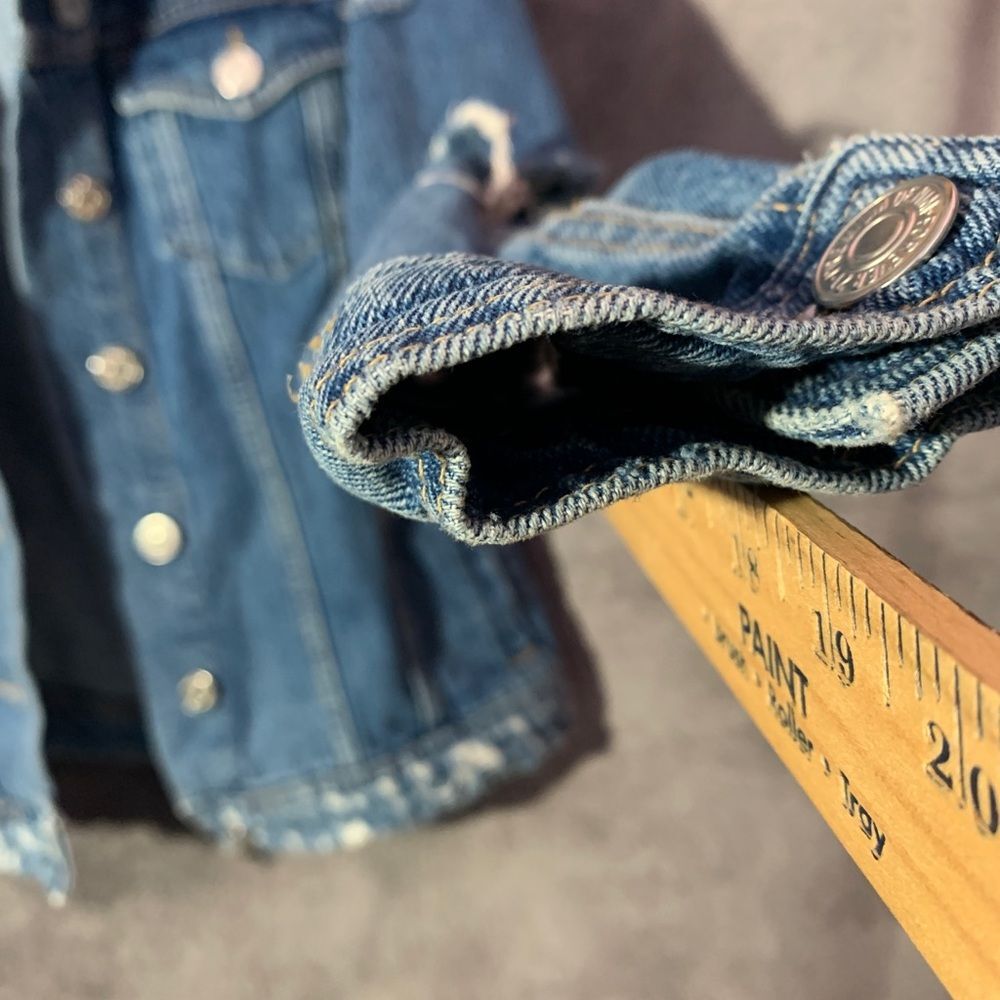 Forever 21 Ripped Blue Jean Jacket women’s size Small - Picture 7 of 9